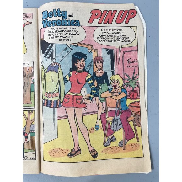 Archie Comics Archies Girls Betty And Veronica #207 Mar 1973 Comic Bagged Boarde - Picture 5 of 7
